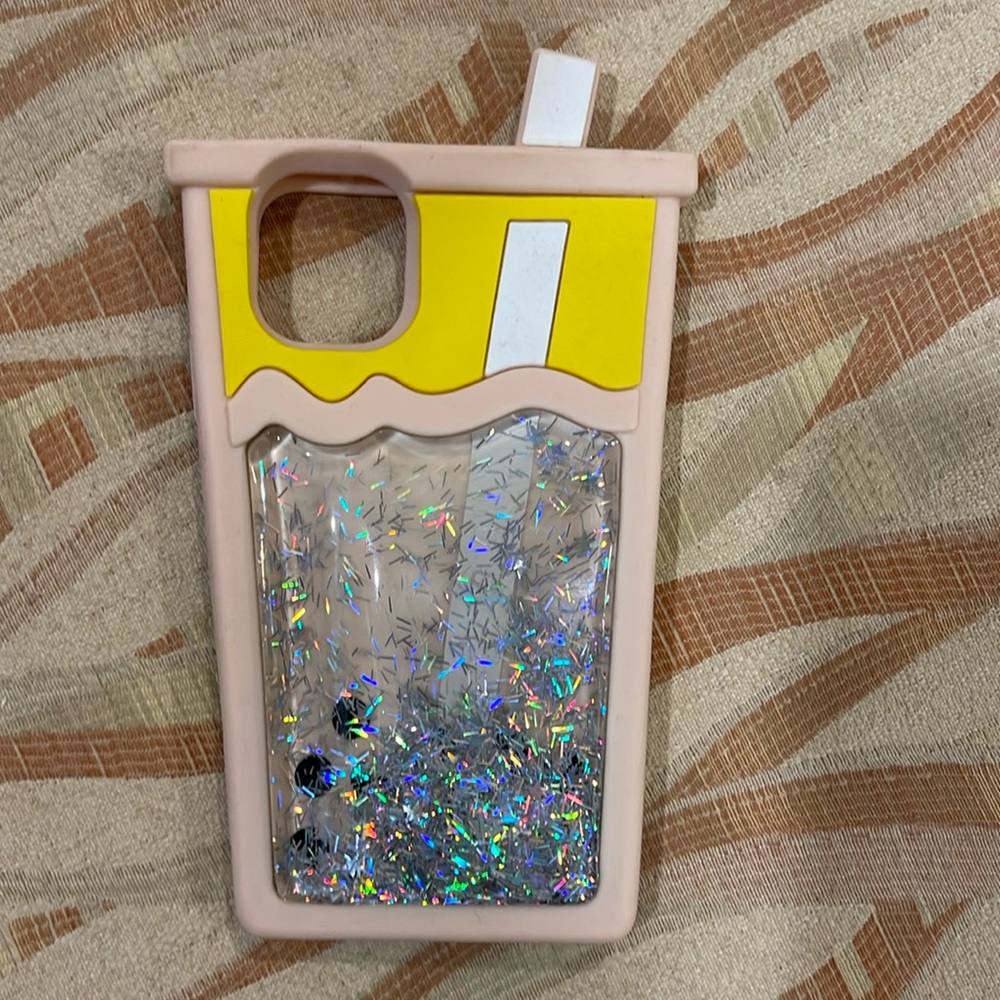Drink cup iPhone XR case